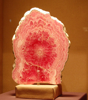 Photograph of polished rhodochrosite.